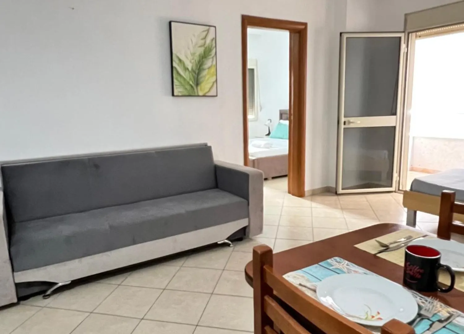 Sol - Entire Holiday Apartment On A Budget Durrës